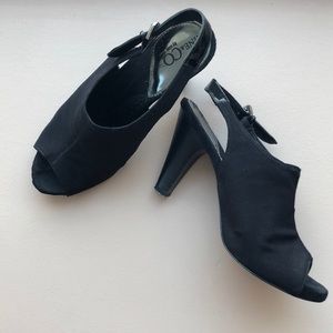 Black  Slingback Peep Toe Heel 👠 Nine & Co. by Nine West